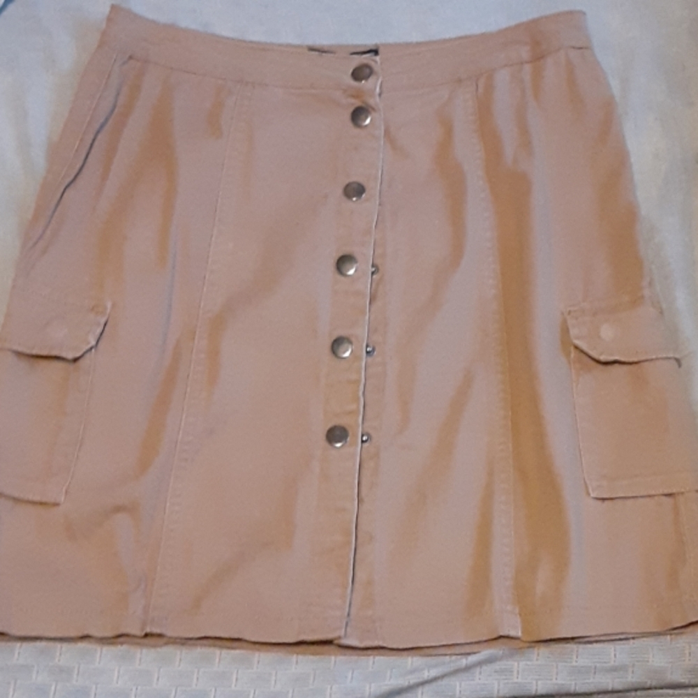 Khaki/Brown Buttoned Up School Skirt